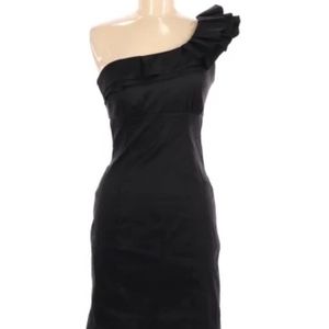 Snap one shoulder black cocktail dress siz…